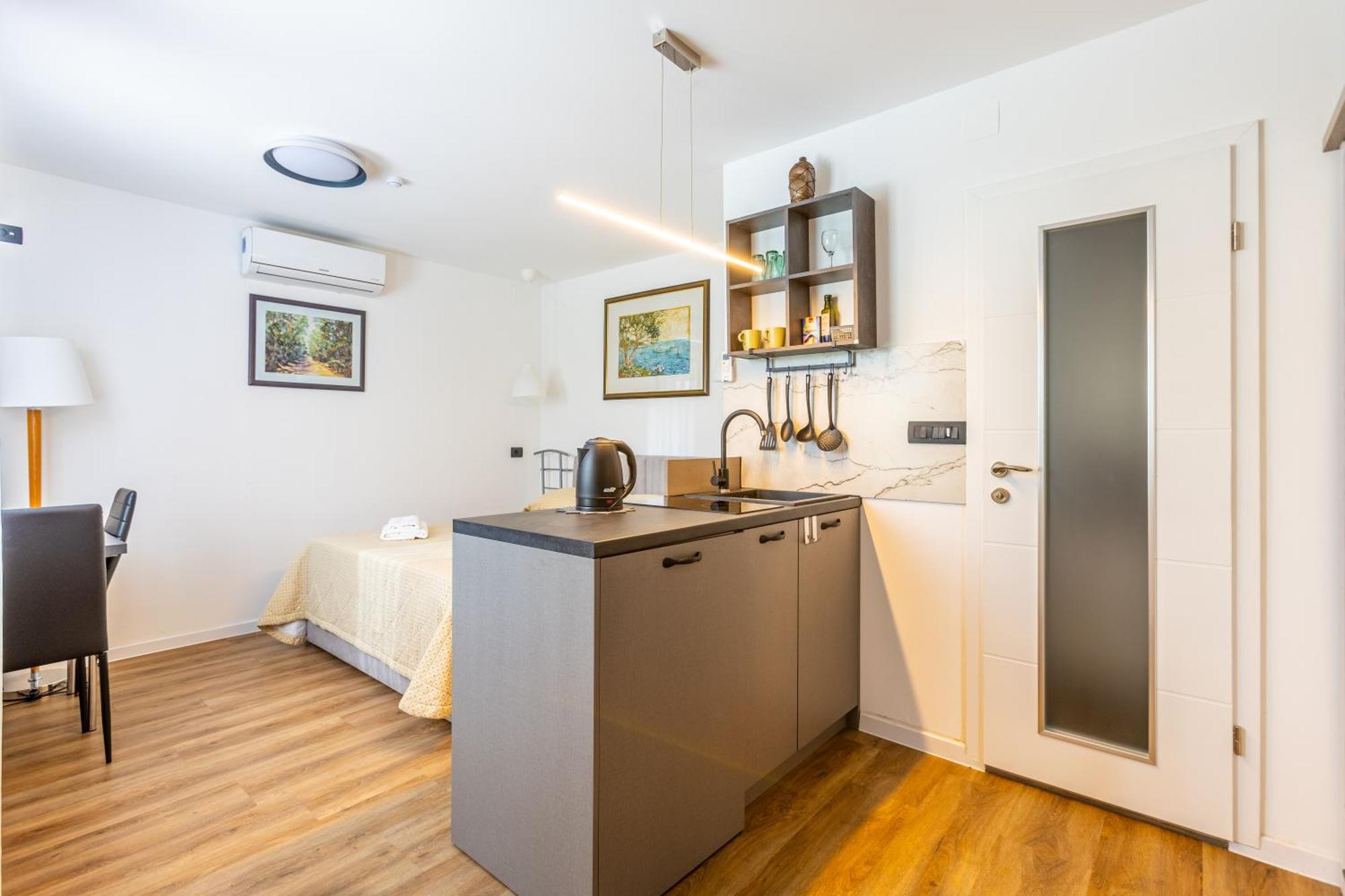 Inn The Center Zagreb Studio Apartment Eksteriør billede
